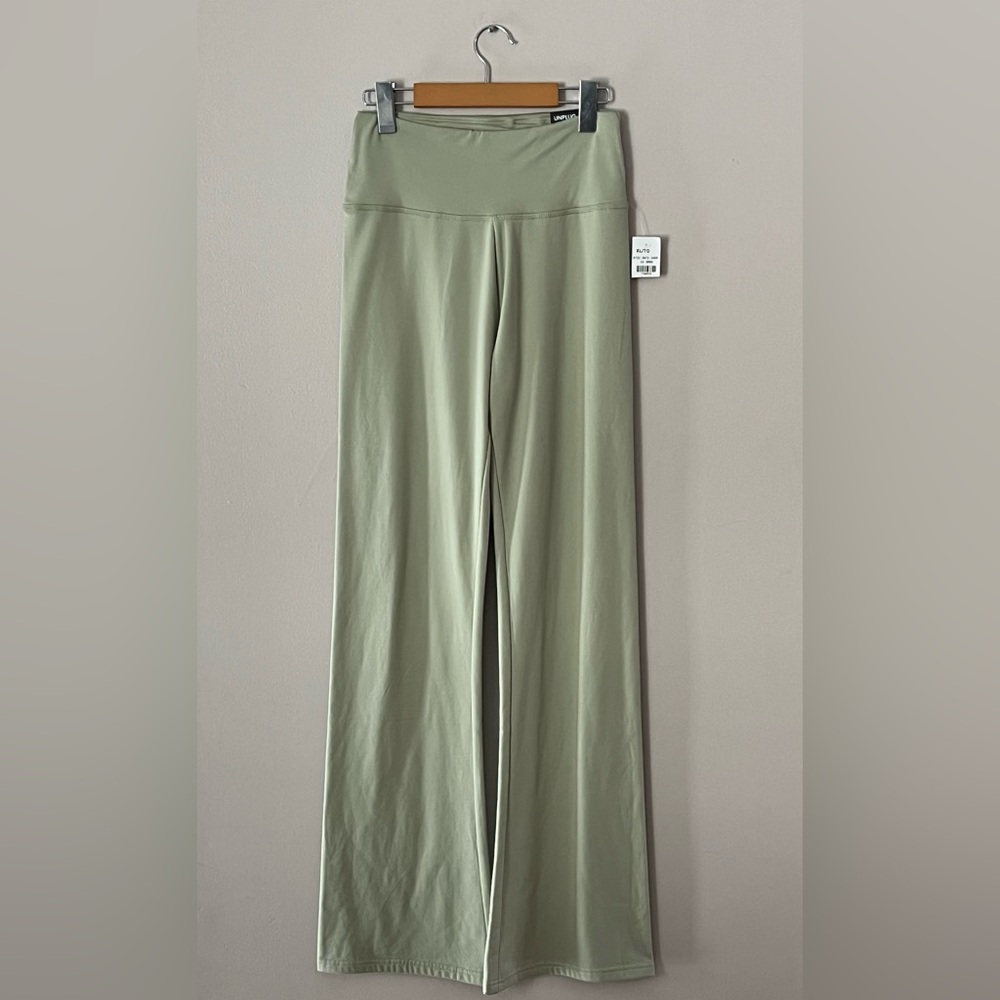 Women’s Unplug By Bluenotes High Rise Flare Leggings NWT